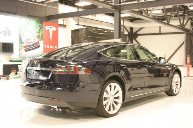 2013 Tesla Model S at Stanford R/D, Palo Alto, CA. Paint Correction - prepare for photoshoot.
